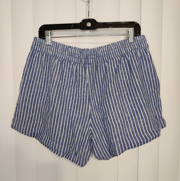 Beach Lunch Lounge Blue and White Striped shorts size Large - Picture 2 of 3